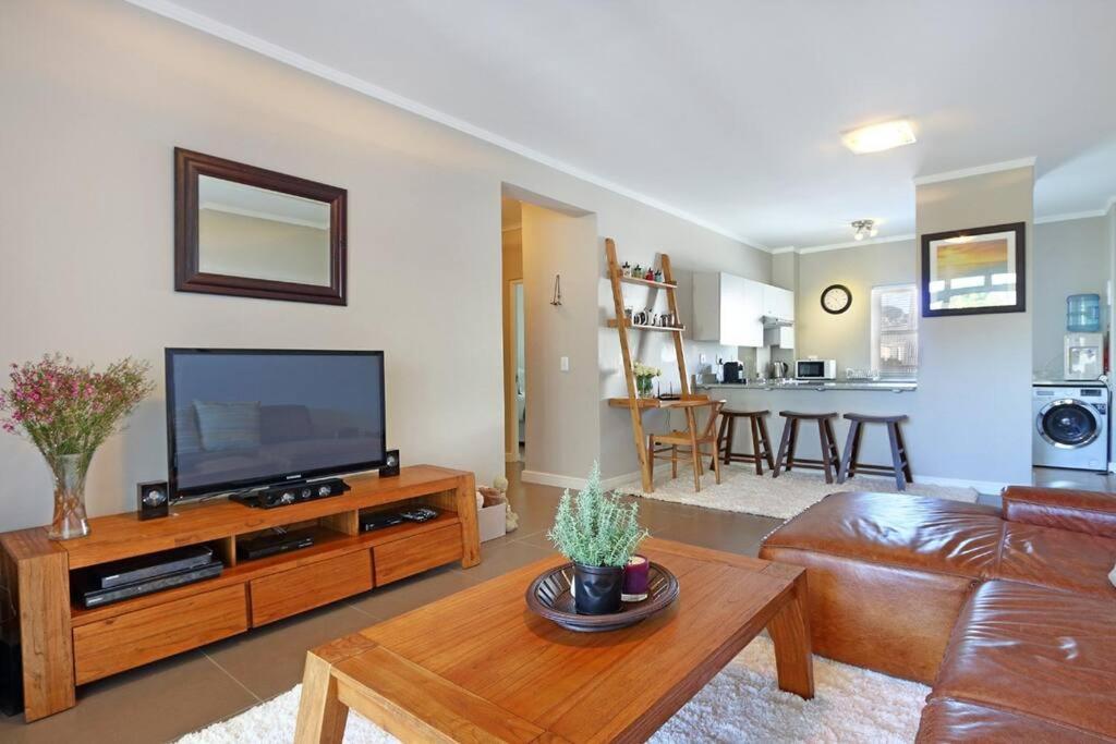 Penguin Haven . Luxury 2 Bedroom, Boulders Beach. Kapstaden Eksteriør billede